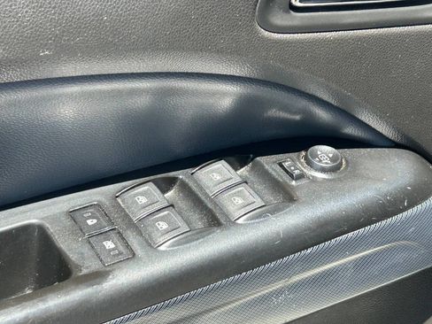 Used 2018 Chevrolet Colorado Z71 RWD image 26