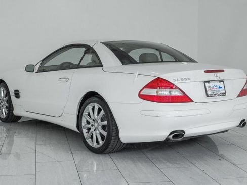 Used 2008 Mercedes-Benz SL 550 image 8
