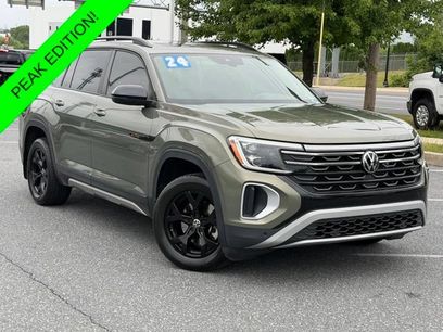 Used 2024 Volkswagen Atlas Peak Edition SE