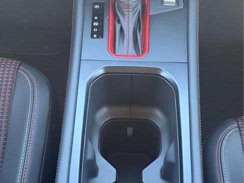 New 2026 Nissan Kicks SR FWD image 11
