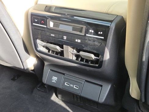 Used 2023 Acura MDX Technology image 33