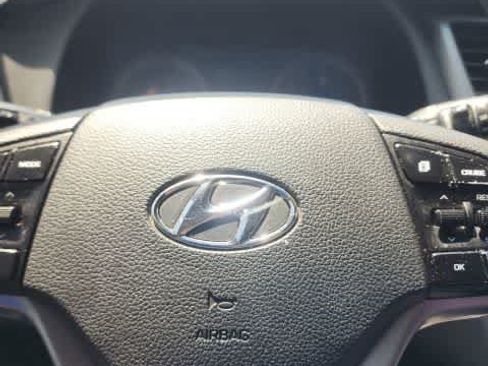 Used 2018 Hyundai Tucson SEL FWD image 25