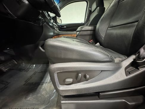 Used 2016 Chevrolet Suburban LTZ AWD/4WD image 12