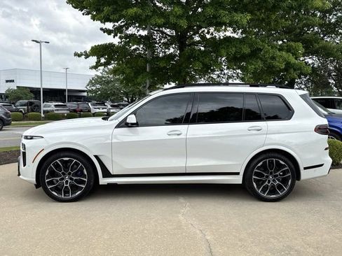 Certified 2023 BMW X7 xDrive40i w/ Executive Package AWD/4WD image 3