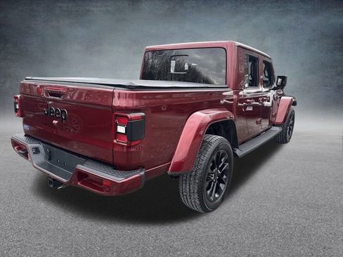 Used 2021 Jeep Gladiator Overland image 7