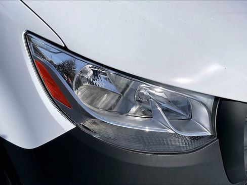 New 2025 Mercedes-Benz Sprinter 2500 image 13