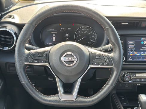 Used 2023 Nissan Kicks SR w/ SR Premium Package image 23