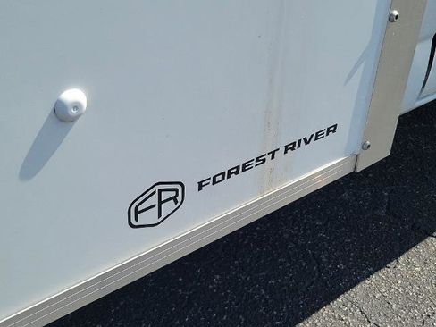 New 2025 Chevrolet Express 3500 w/ Power Convenience Package image 9