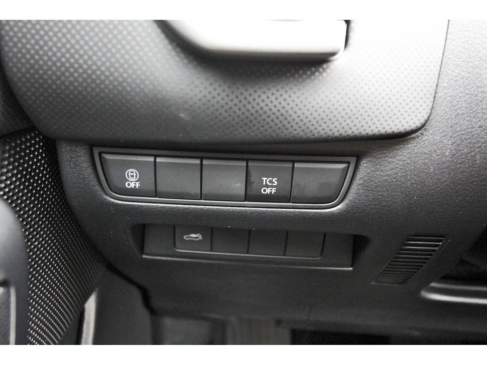 Used 2024 MAZDA CX-50 AWD 2.5 S w/ Preferred Package image 18