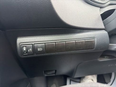 Used 2024 Toyota Corolla LE image 36