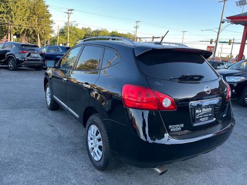 Used 2015 Nissan Rogue S w/ Convenience Package AWD/4WD image 5