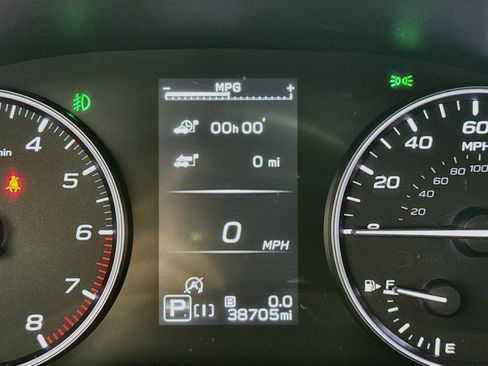 Used 2024 Subaru Crosstrek 2.5i Limited AWD/4WD image 14