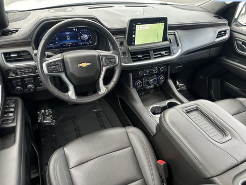 Certified 2022 Chevrolet Tahoe LT w/ LT Signature Package AWD/4WD image 7