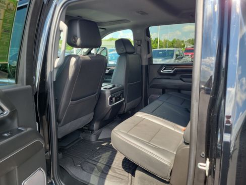 Used 2024 GMC Sierra 2500 Denali w/ Denali Reserve Package AWD/4WD image 12