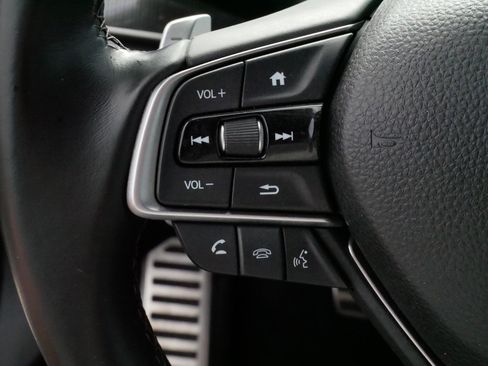 Used 2018 Honda Accord Sport image 26