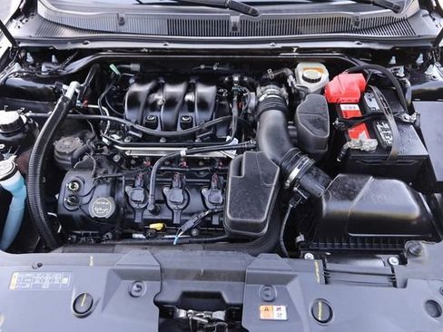 Used 2014 Ford Taurus Limited w/ Equipment Group 301A image 28