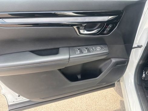Used 2023 Honda CR-V Sport Touring image 9