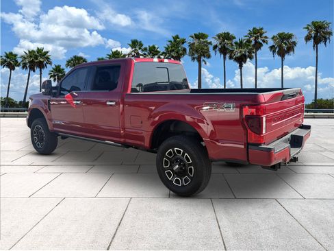 Used 2020 Ford F250 Platinum w/ FX4 Off-Road Package image 5