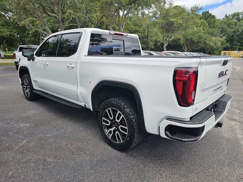 Used 2023 GMC Sierra 1500 AT4 w/ AT4 Premium Package AWD/4WD image 6