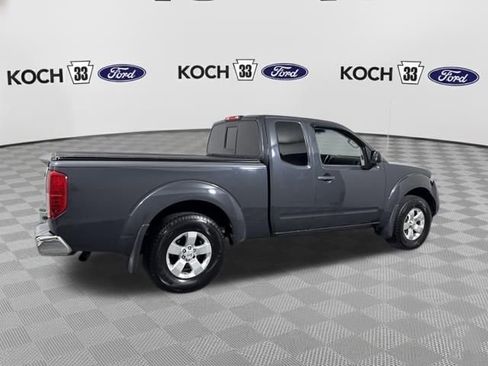Used 2013 Nissan Frontier SV AWD/4WD image 9