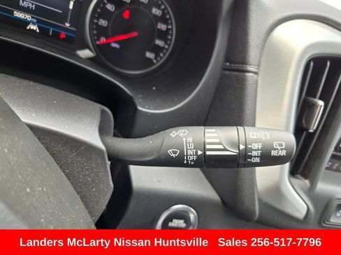Used 2024 GMC Terrain SLE AWD/4WD image 22