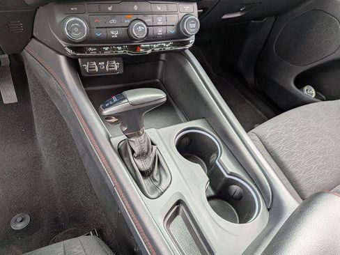 Certified 2025 Dodge Durango GT AWD/4WD image 20