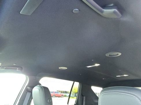 New 2026 Chevrolet Traverse LT w/ Driver Confidence Package image 21