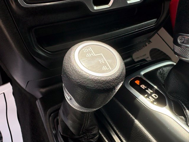 Used 2023 Jeep Gladiator Sport AWD/4WD image 22