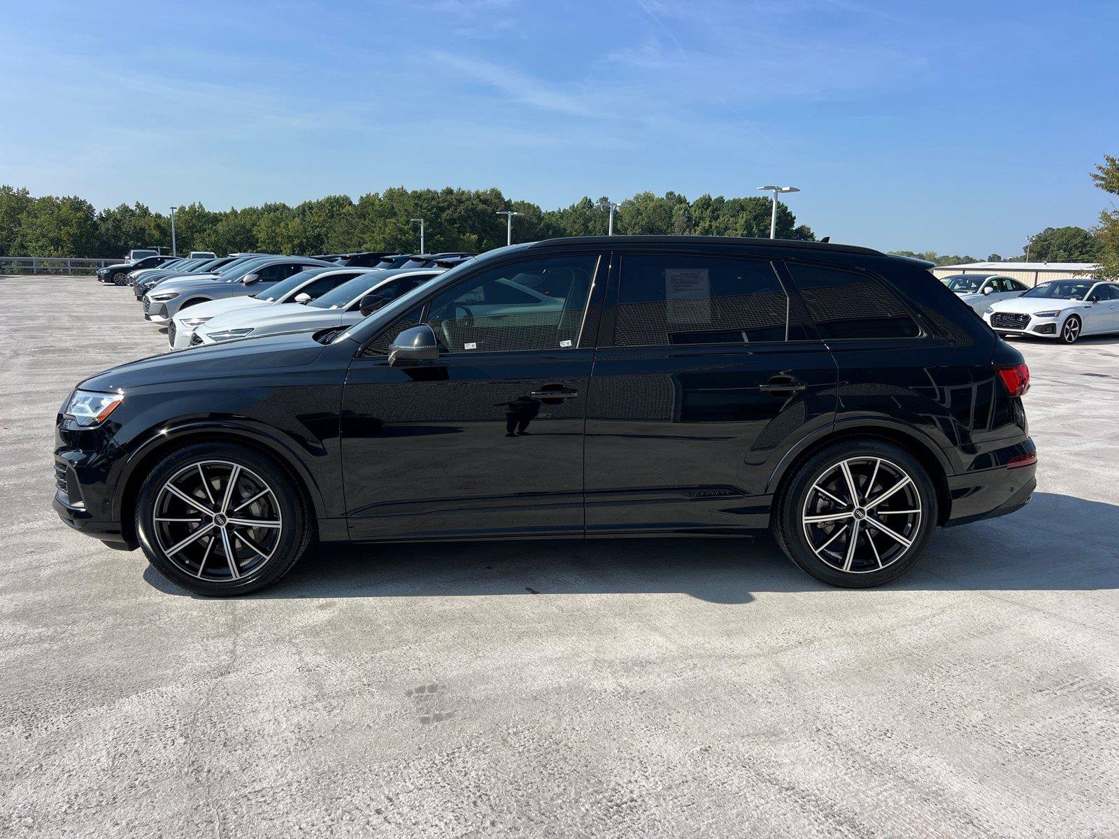 Used 2023 Audi Q7 3.0T Prestige w/ Prestige Package AWD/4WD image 8