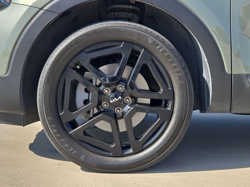 Certified 2024 Kia Telluride EX X-Line AWD/4WD image 12