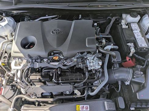 Used 2023 Toyota Camry SE FWD image 21