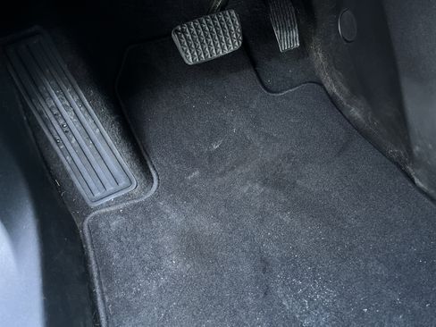 Used 2024 Chevrolet Equinox LS w/ Driver Confidence II Package image 17