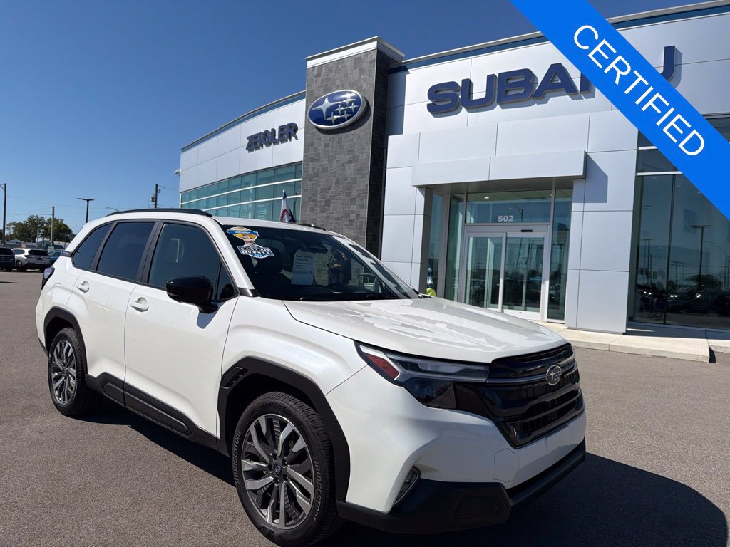 Certified 2025 Subaru Forester Touring AWD/4WD image 1