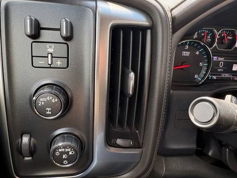 Used 2017 Chevrolet Silverado 1500 LTZ w/ Sport Package AWD/4WD image 22