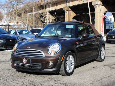 Used 2012 MINI Cooper Convertible image 3