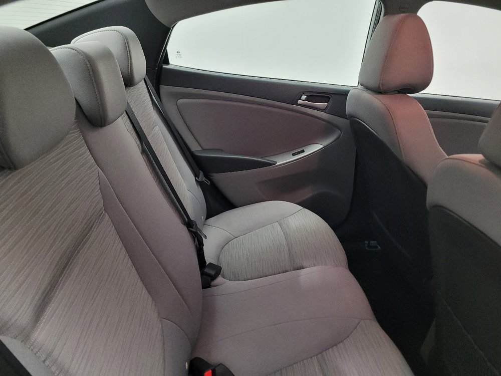 Used 2016 Hyundai Accent SE FWD image 19