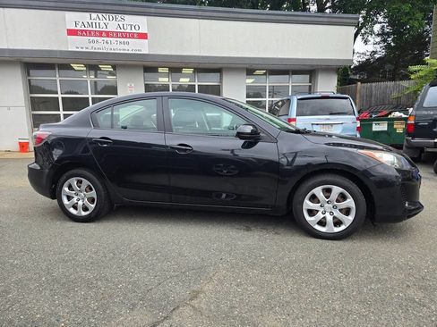 Used 2013 MAZDA MAZDA3 i Sport FWD image 30