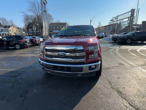 Used 2017 Ford F150 Lariat image 3
