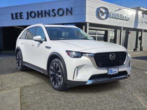 Certified 2024 MAZDA CX-90 Plug-In Hybrid w/ Premium Plus AWD/4WD image 7