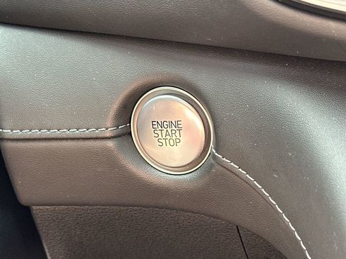 Used 2022 Hyundai Santa Fe Calligraphy image 32