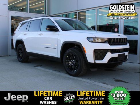New 2026 Jeep Grand Cherokee L 4WD image 1
