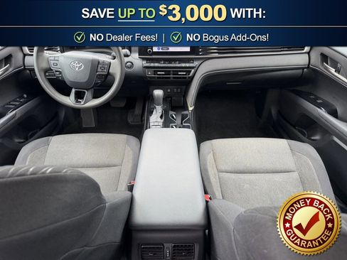 Used 2025 Toyota Camry LE FWD image 18