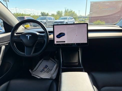 Used 2018 Tesla Model 3 Long Range AWD/4WD image 18