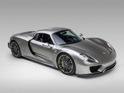 Used 2015 Porsche 918 Spyder AWD/4WD image 13