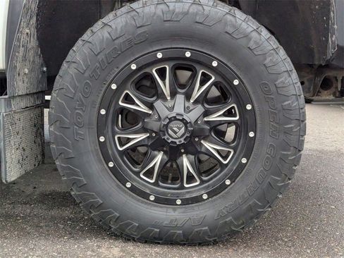 Used 2018 GMC Sierra 3500 SLT image 48