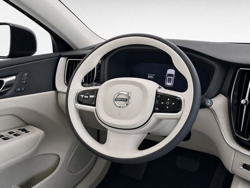 Certified 2024 Volvo XC60 B5 Core w/ Protection Package Premier AWD/4WD image 20