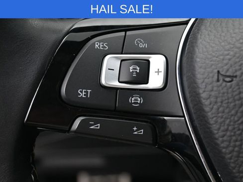 Used 2021 Volkswagen Tiguan SE R-Line image 17