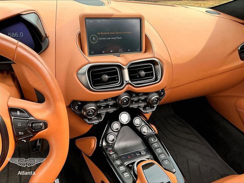 Used 2023 Aston Martin V8 Vantage Roadster RWD image 7
