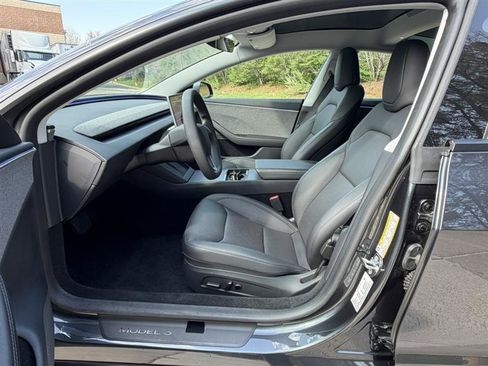 Used 2025 Tesla Model 3 Long Range RWD image 27