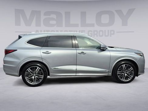 Used 2025 Acura MDX w/ Advance Package image 6